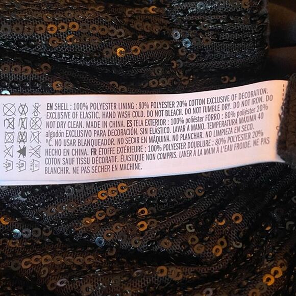 NWT Endless Rose Black Sequin Bubbly Puff Matching Set. CROP TOP & SKORTS XS - Picture 8 of 9